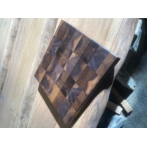 Nussbaum, Schneidebrett, Hackbrett. Schneideklotz, Hirnholz, Stirnholz, Landhaus, 30x30x2,5 cm